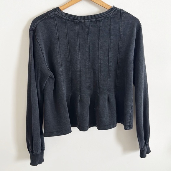 Pilcro Anthropologie Box-Pleated black gray Sweatshirt Top size XS - Picture 6 of 8